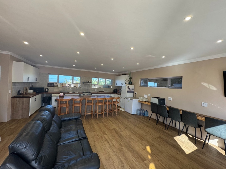 4 Bedroom Property for Sale in Poortjies Western Cape
